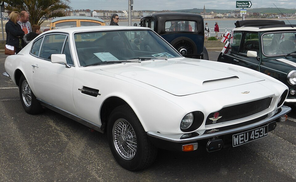 Aston Martin Vantage